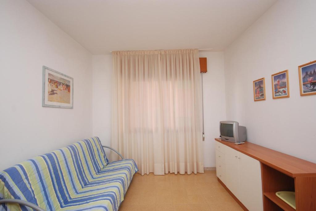 Elena Apartman Lignano Sabbiadoro Szoba fotó